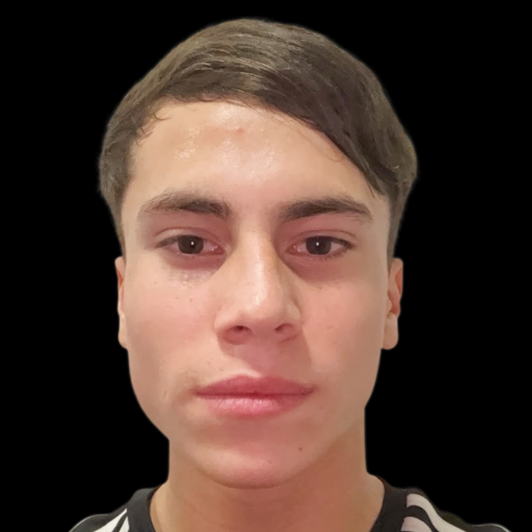 Lautaro Fernández, Extremo derecho